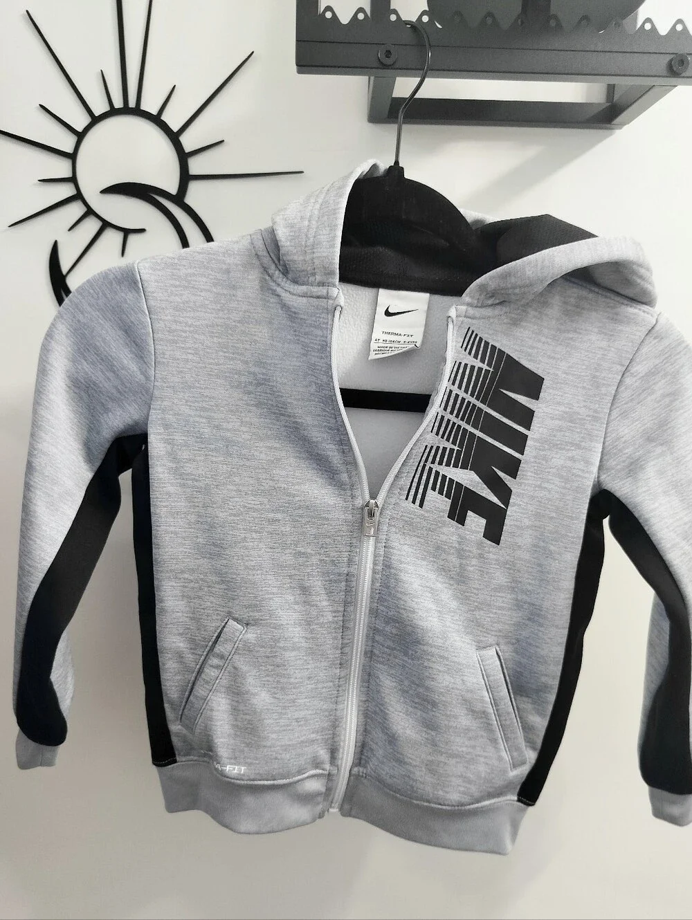Nike Boys/Toddler 4T Therma-FIT Gray Full-Zip Fleece Hoodie